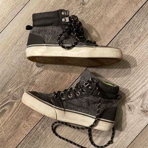 Old Navy Boy High Top Sneakers Size 13